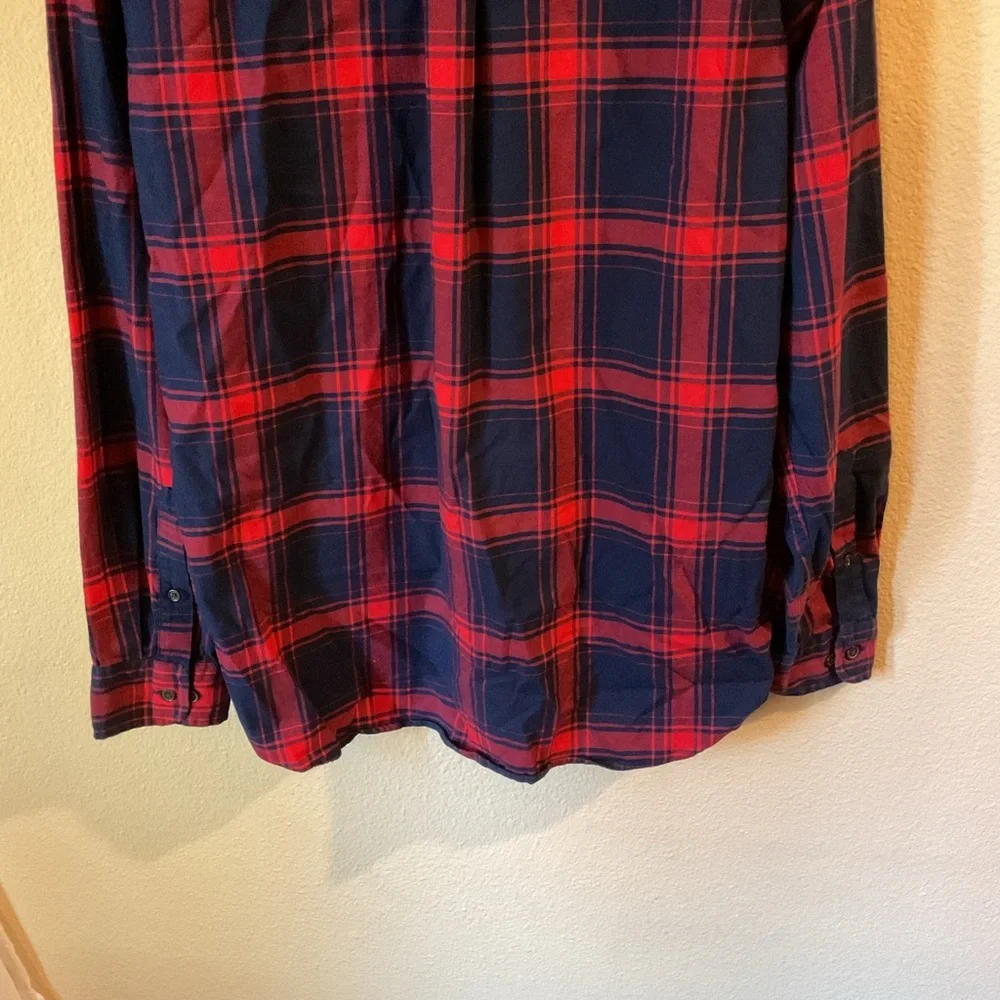 Lands' End Men's Casual Plaid Shirt - Navy and Crimson - Picture 9 of 9